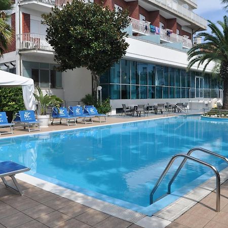 Hotel Haus Charlotte San Benedetto del Tronto Luaran gambar