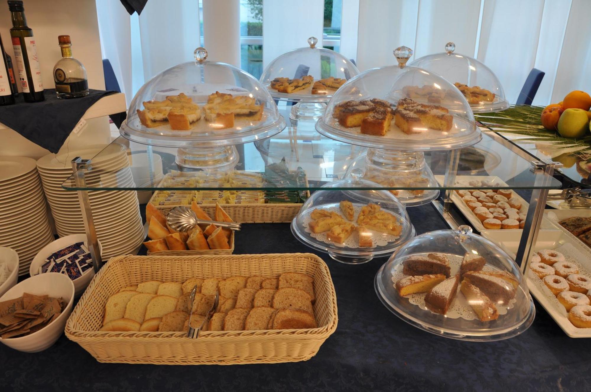 Hotel Haus Charlotte San Benedetto del Tronto Luaran gambar