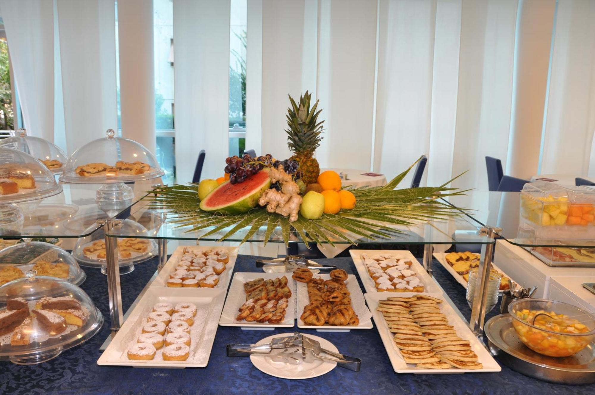 Hotel Haus Charlotte San Benedetto del Tronto Luaran gambar